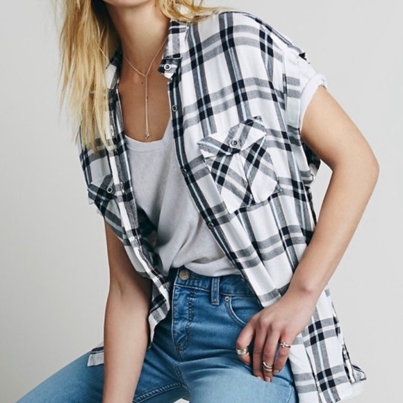 Rails Tops - Rails Sleeveless Plaid Shirt
